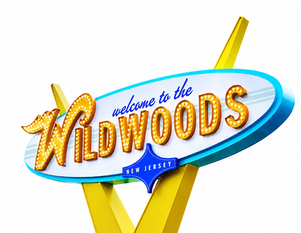 The Welcome to the Wildwoods sign.